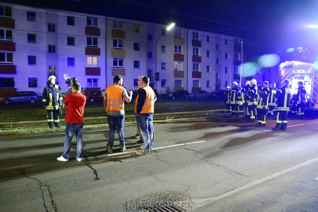 VU PKW Strab Koeln Niehl Amsterdamerstr Friedrich Karlstr P093.JPG - Miklos Laubert